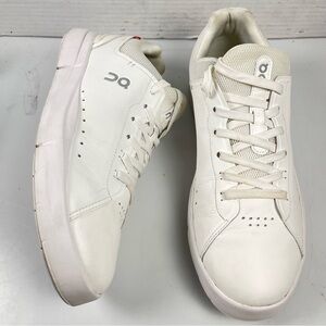 On The Roger Advantage All White Leather Running Shoes Mens Size 10